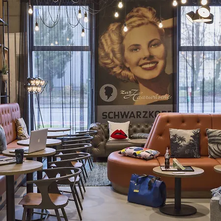 Moxy Duesseldorf South-2