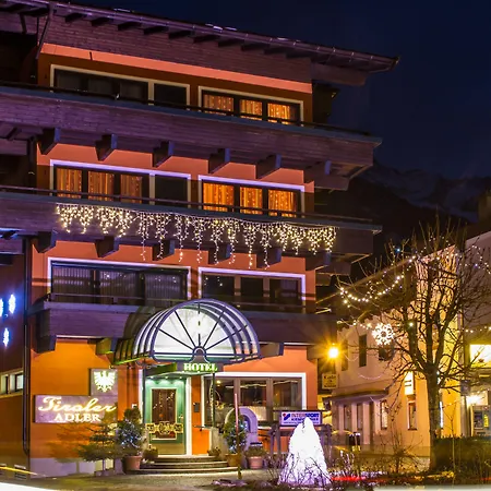 Hotel Tiroler Adler - Bed And Breakfast-2