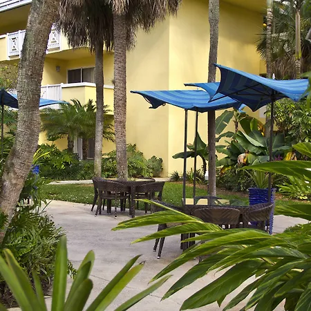 Miami Lakes Hotel And Golf-3