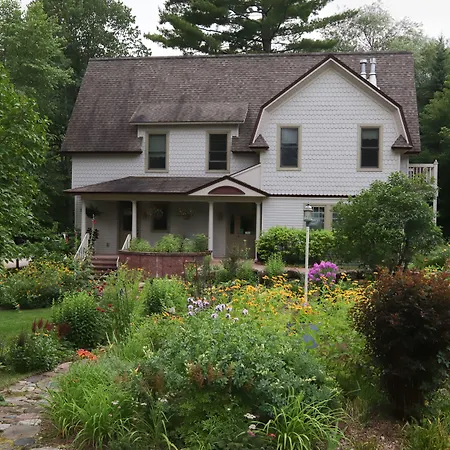 Pinehurst Inn Bed & Breakfast-2