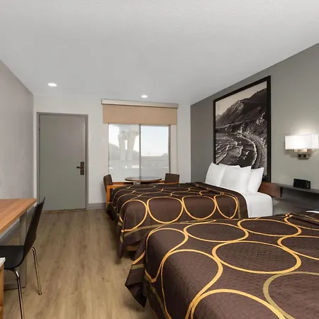 Super 8 By Wyndham Fort Bragg-2