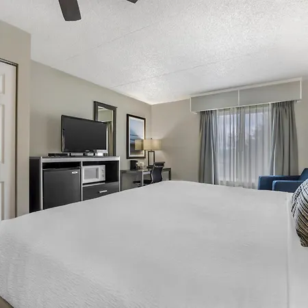 Best Western Pier Point Inn-2