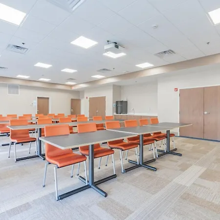 Holiday Inn Express & Suites - Marion By Ihg-2