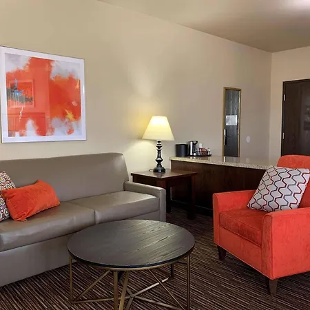 Radisson Hotel River Falls-2