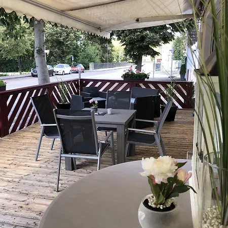 Hotel Donau-2