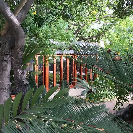 Getaways At Palm Springs Tennis Club-2