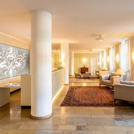 Schlosshotel Bad Neustadt-3
