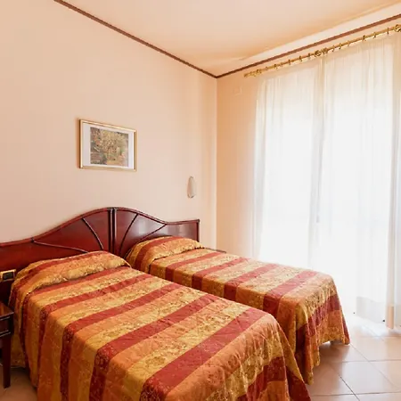 Hotel Villa Delle Rose-3