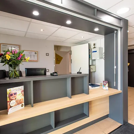 B&B HOTEL Vannes Ouest Golfe du Morbihan-2