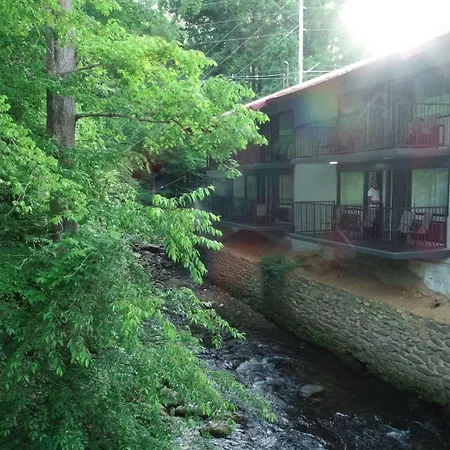 Bear Creek Inn Gatlinburg, Tn-2