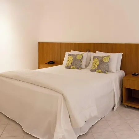 Ilha Porchat Hotel-2