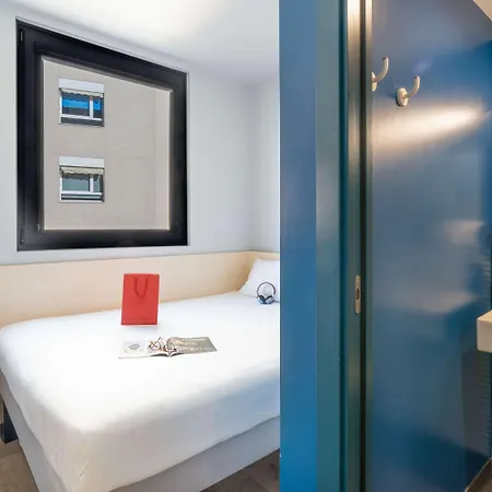 ibis budget Valencia Centro Puerto-3