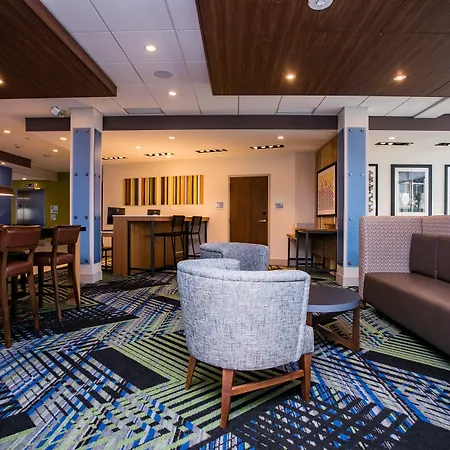 Holiday Inn Express & Suites Rehoboth Beach By Ihg-3