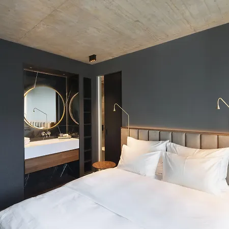 Legend Hotel-3