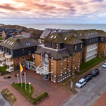 Strandhotel Sylt, BW Signature Collection-3