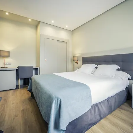 Hotel Carlton Rioja-2