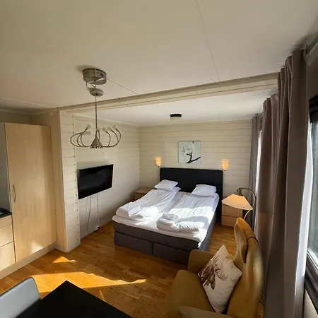 Sandmoen Bed&Breakfast, Free Parking-2