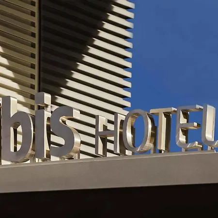 Ibis Barcelona Centro (Sagrada Familia)-2