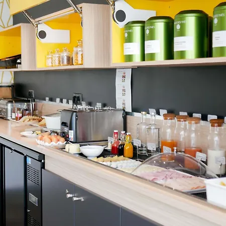 ibis Styles Poitiers Nord-3