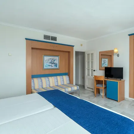Aluasun Costa Park - Hyatt Inclusive Collection-3