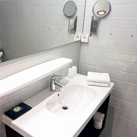 Logis Hotel Diana-2