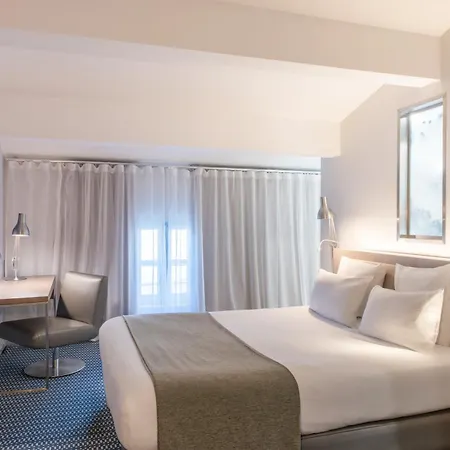 Le Grand Balcon Hotel-3