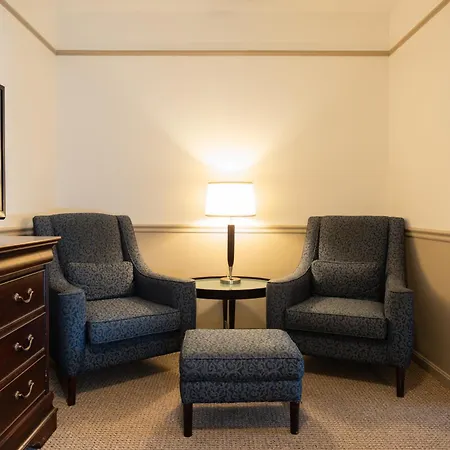 Senator Inn & Spa-3