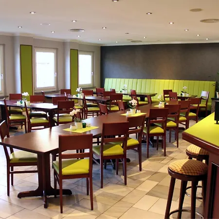 Hotel Heidenschanze-2