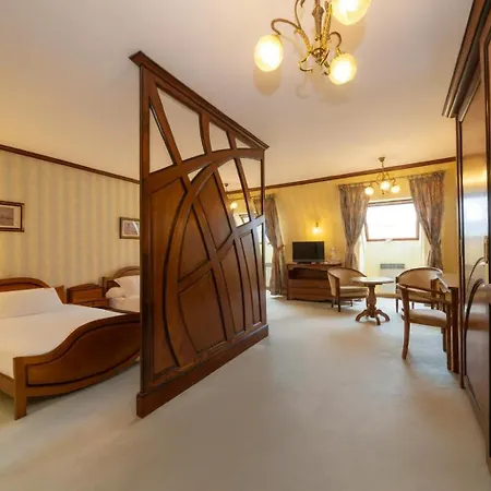Hotel Munsch Restaurant & Wellness, Colmar Nord - Haut-Koenigsbourg-3
