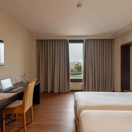 Hotel Premium Porto Maia-2