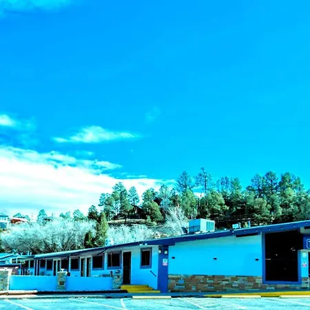 Travelodge By Wyndham Ruidoso-3