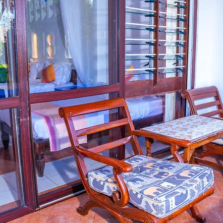 Reef Hotel Mombasa-3