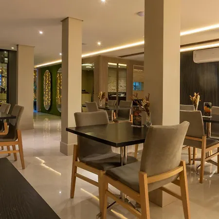 Adria Premium Hotel-3