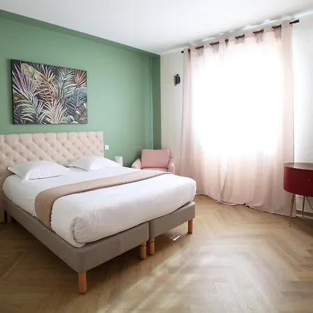 Hotel Le Blason de Provence-3