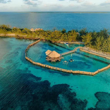 Thatch Caye Resort A Muy'Ono Resort-2