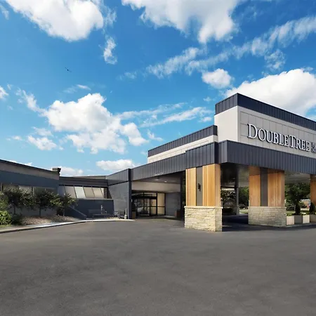 Doubletree By Hilton Manhattan, Ks-2