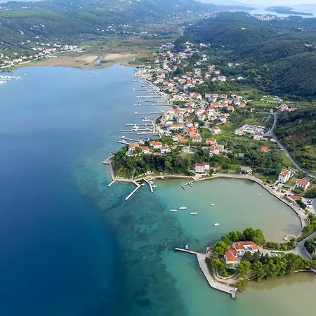 Apartments And Rooms By The Sea Supetarska Draga - Donja, Rab - 5033-2