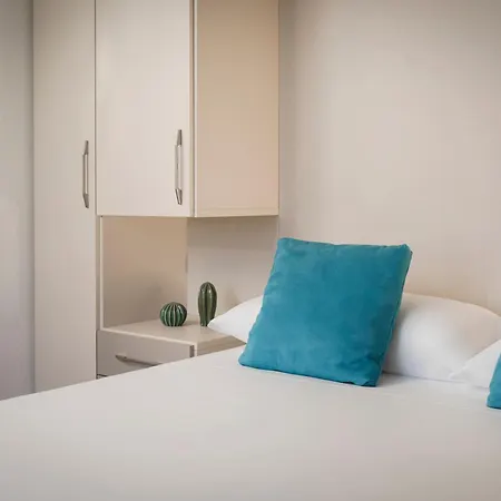Hotel Caravel B&B-2