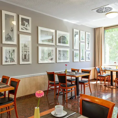 Leonardo Hotel Berlin KU'DAMM-3