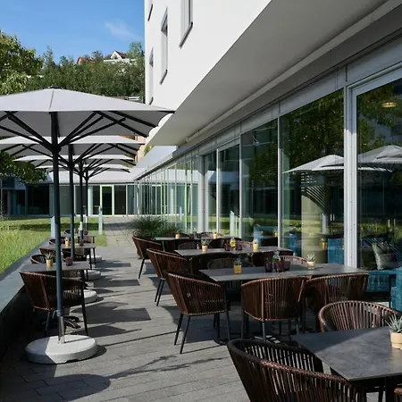 Leonardo Hotel Esslingen-2