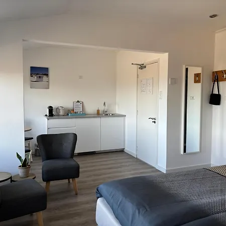 Bed&Breakfast aan Strand-3