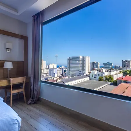 Weston Suites Hotel-3