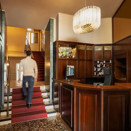 Hotel Goldene Spinne-3