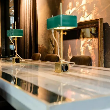 Motel One Amsterdam-Waterlooplein-3