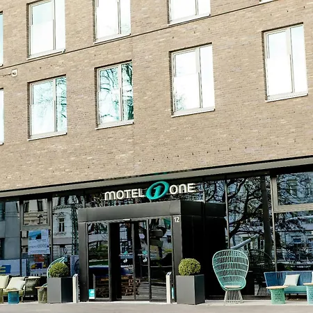 Motel One Bonn-Hauptbahnhof-2
