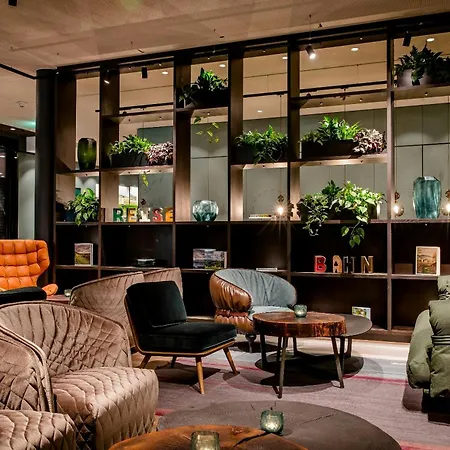 Motel One Stuttgart-Hauptbahnhof-3