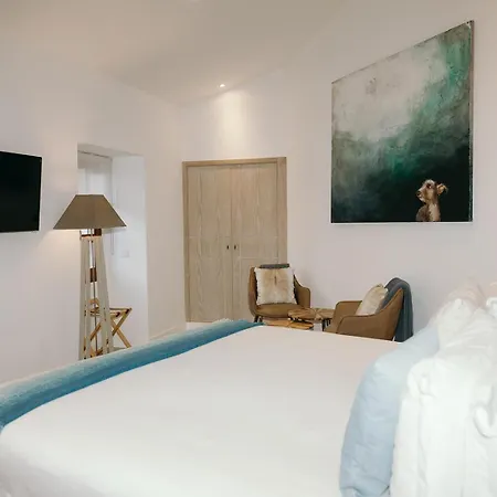 Eleven, Boutique Luxury House & Garden-3