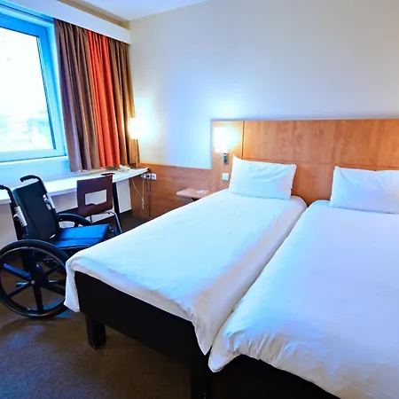 Ibis Praha Mala Strana-3