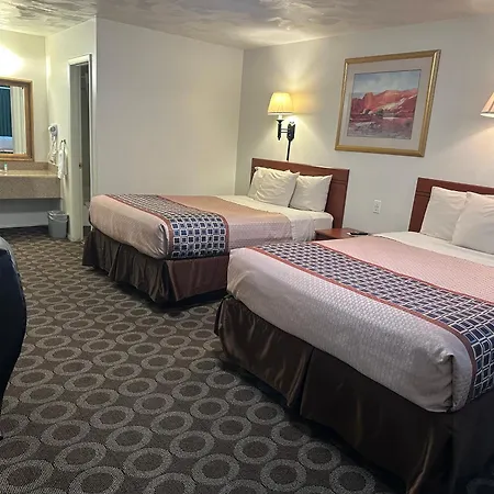 Canyonlands Motor Inn-2