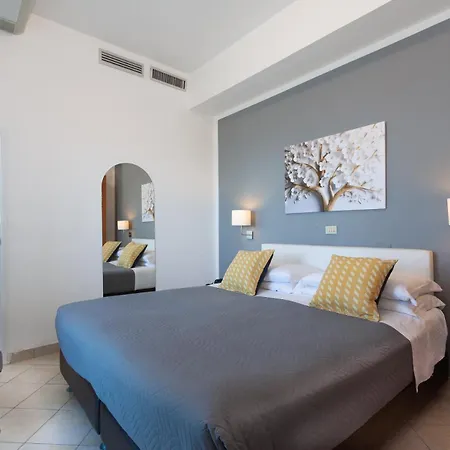 Momo Seaview Hotel-2